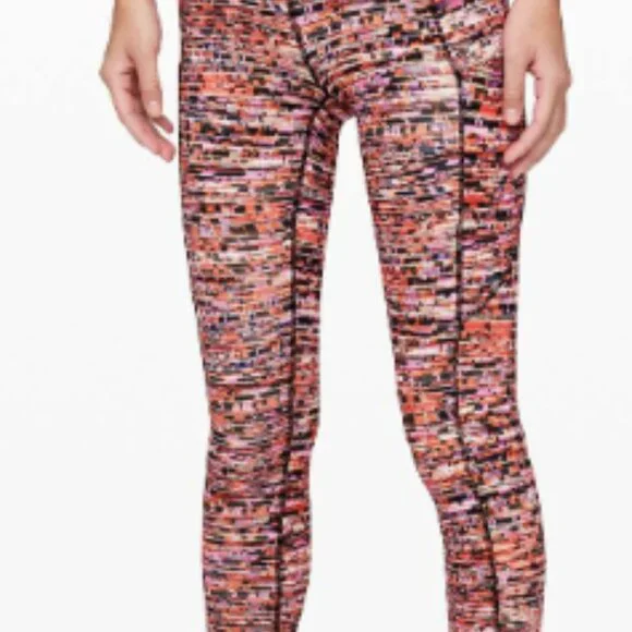 (6214) LULULEMON Fast and Free Tight II 25" *Nulux Sz 4 - Picture 4 of 9